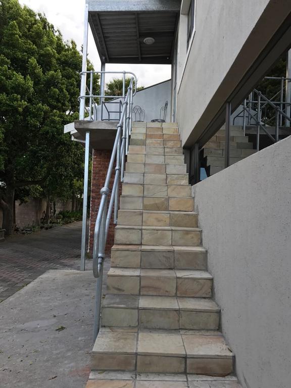 Studio 7 On Risa Apartment Port Elizabeth Exterior photo